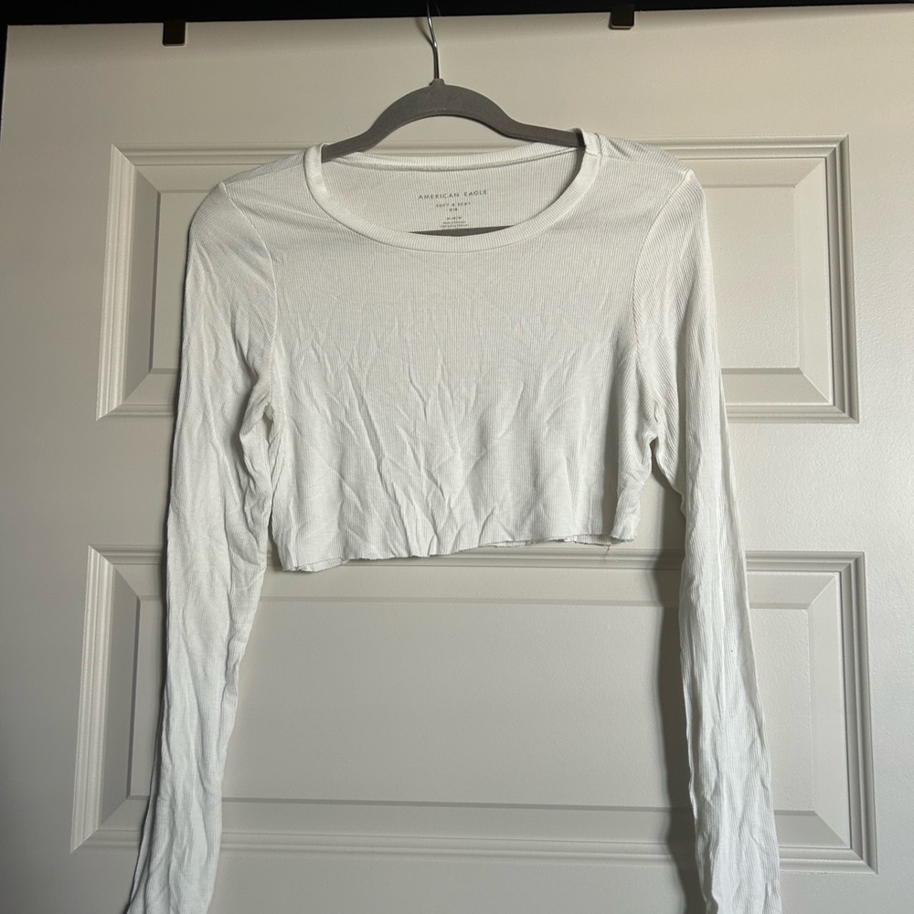 American Eagle Outfitters White Cropped Long Sleeve Tee